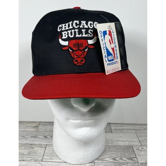 VINTAGE CHICAGO BULLS SNAPBACK HAT CAP ADULT BLACK/RED NWT 90'S NOS JORDAN - Picture 5 of 13